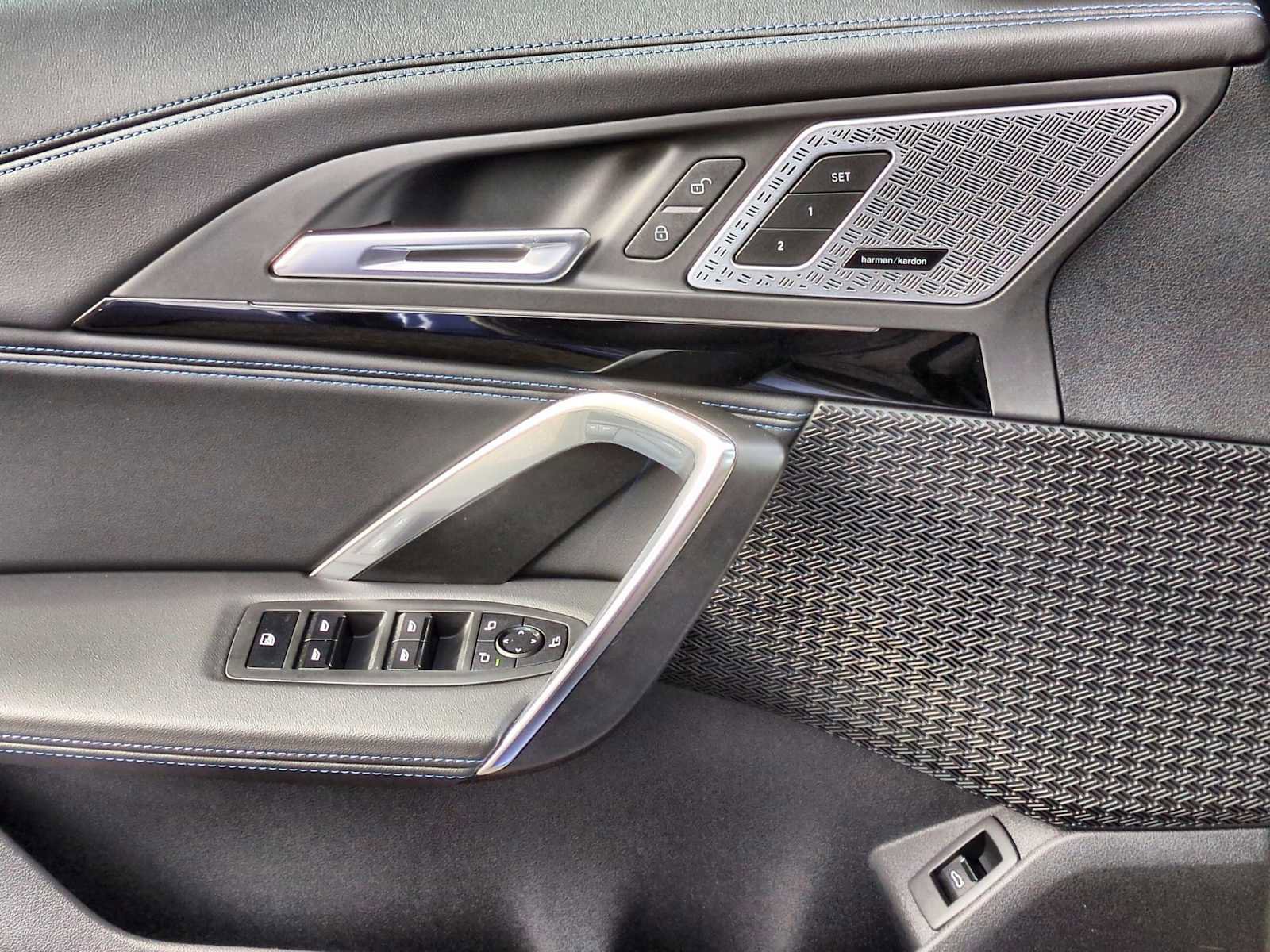 Used 2025 BMW X1 M35i w/ Premium Package image 37