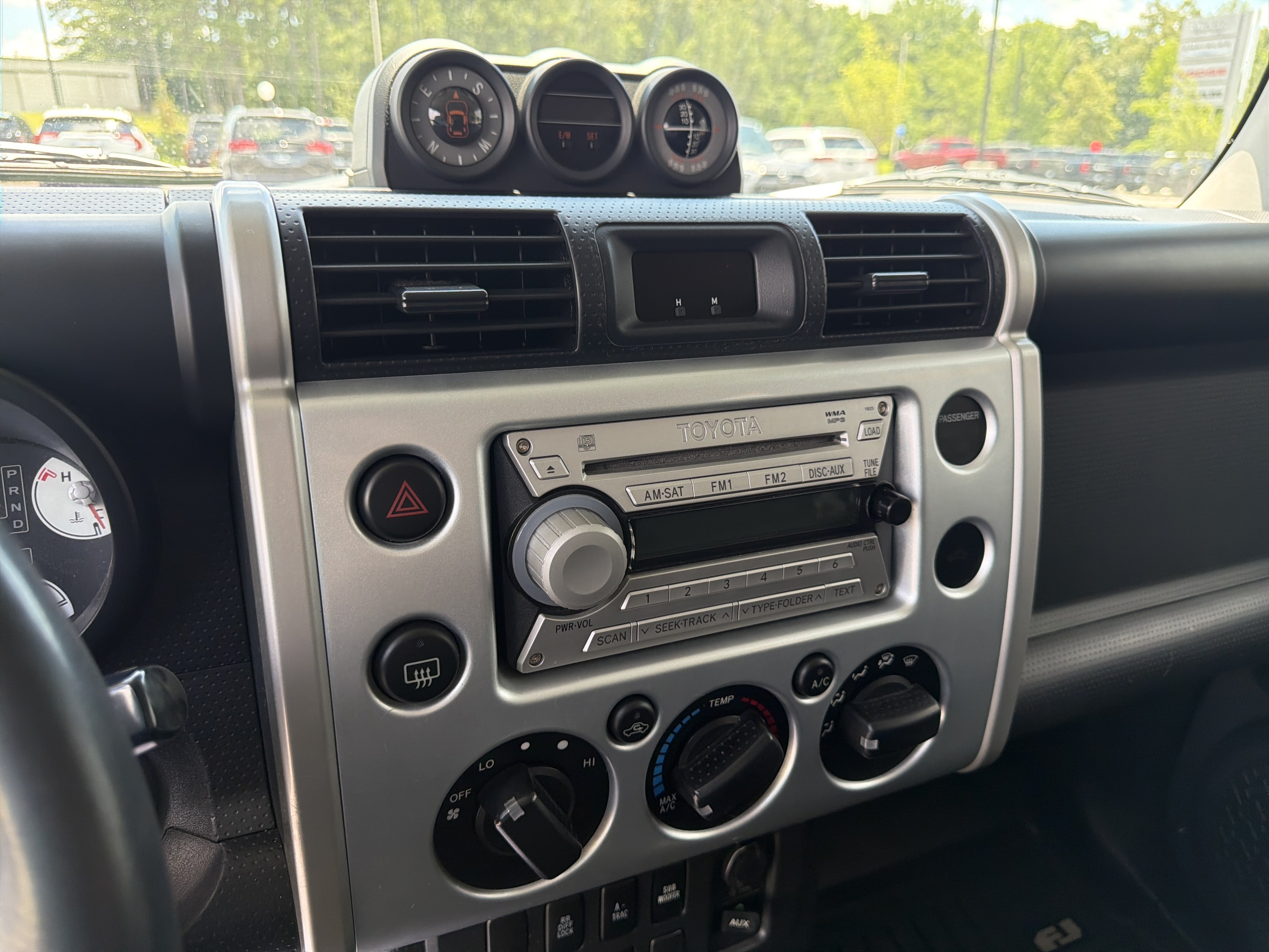 Used 2007 Toyota FJ Cruiser 4WD image 49