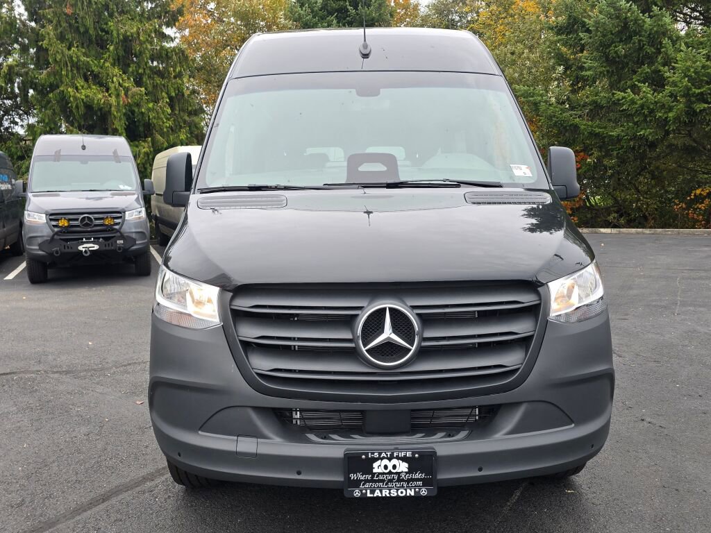 New 2025 Mercedes-Benz Sprinter 2500 image 9