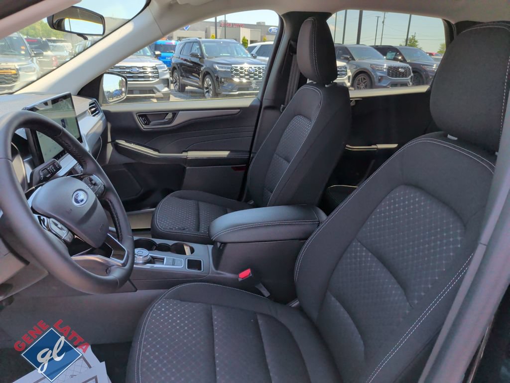 New 2026 Ford Escape Active w/ Tech Pack #1 AWD/4WD image 4