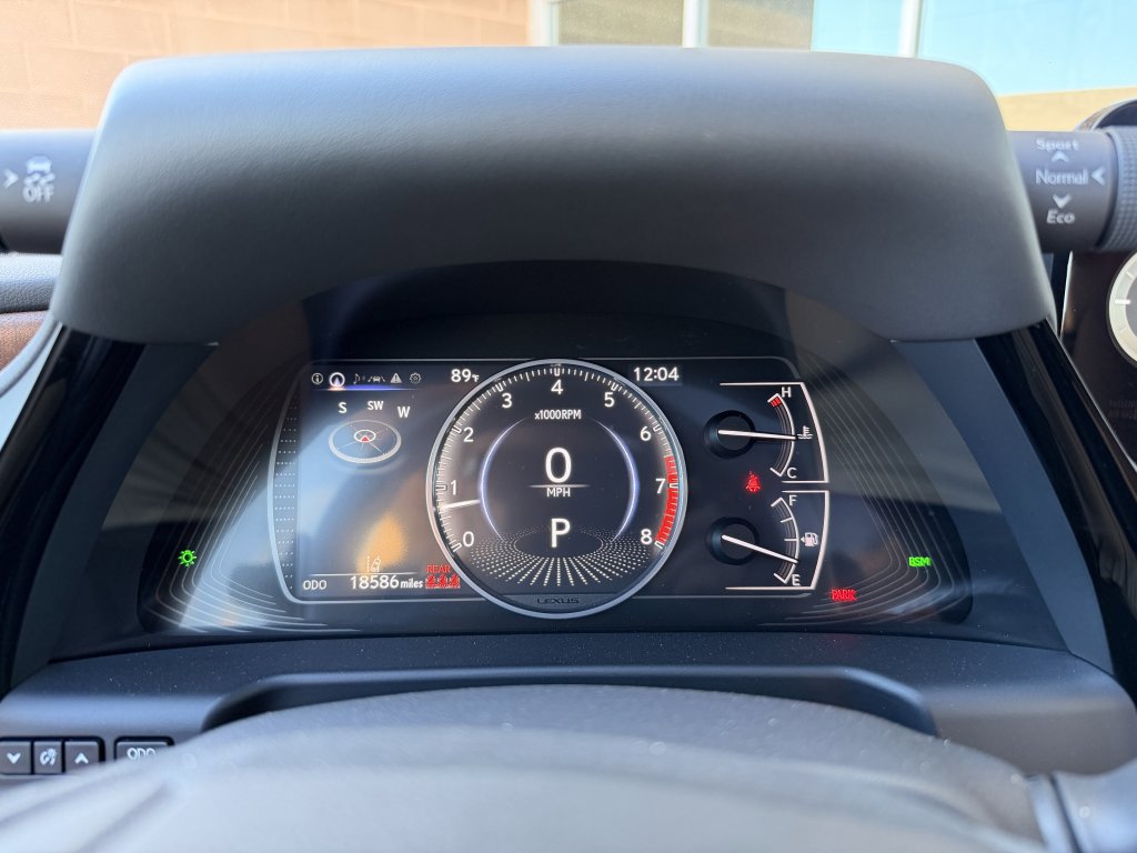 Used 2025 Lexus ES 350 w/ Premium Package image 19