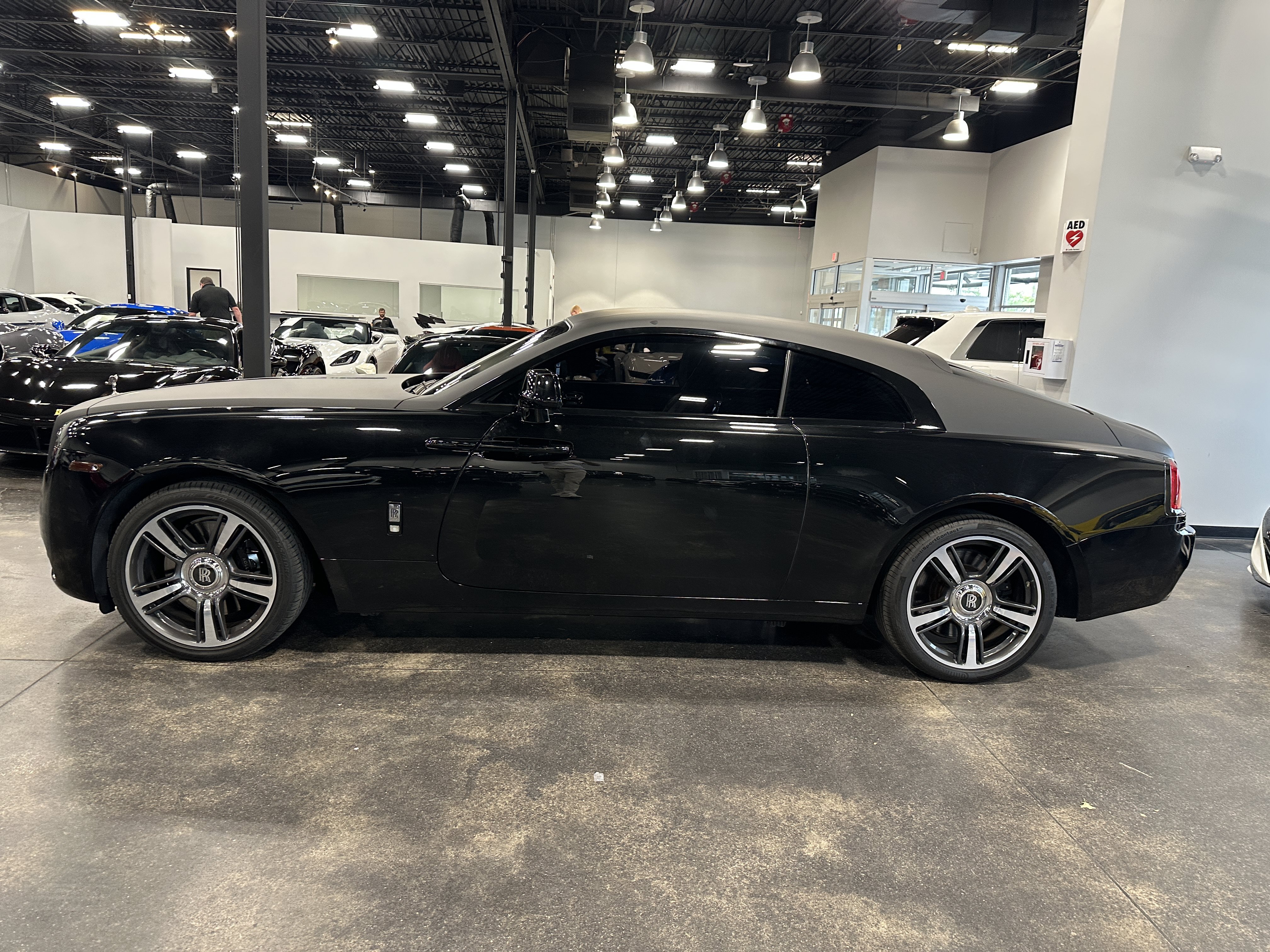 Used 2016 Rolls-Royce Wraith RWD image 4