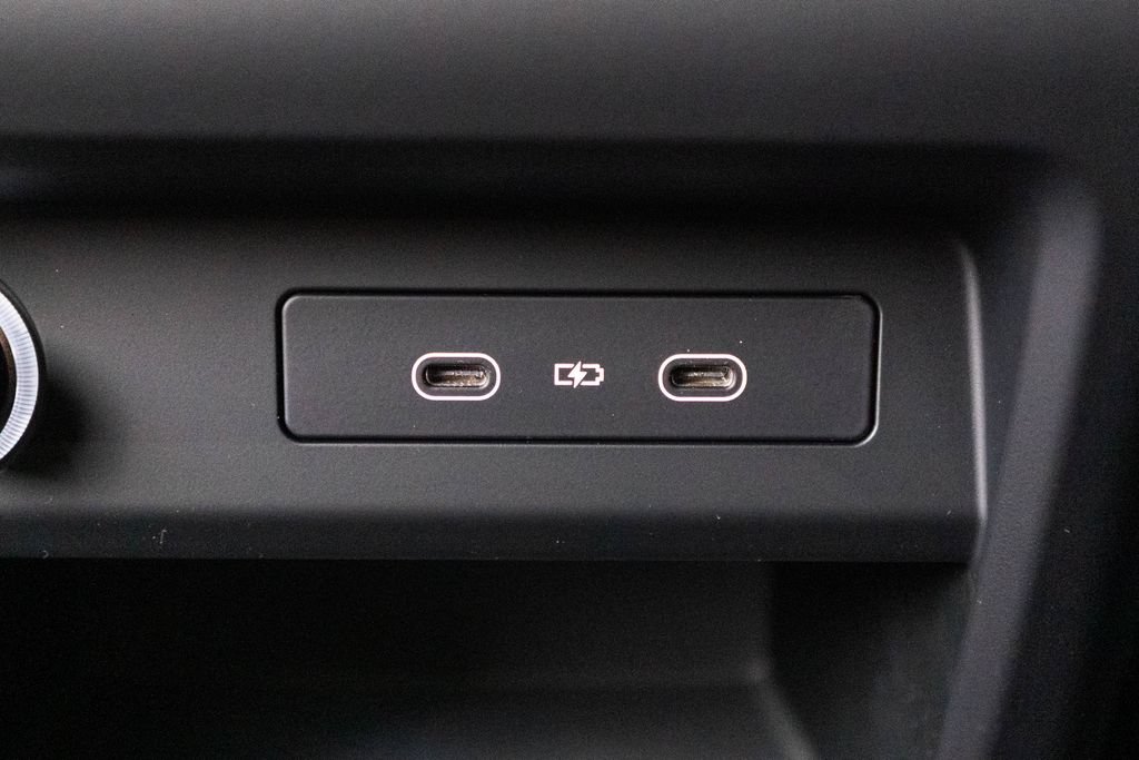 New 2026 Porsche Cayenne Coupe AWD/4WD image 39