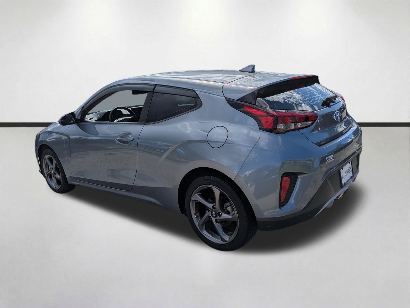 Used 2021 Hyundai Veloster 2.0 FWD image 6