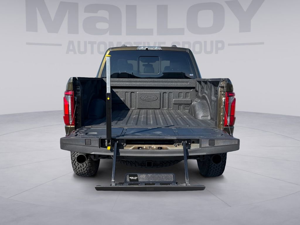 Used 2025 Ford F150 Raptor image 19