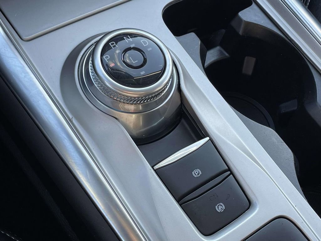 Used 2023 Ford Explorer XLT w/ Equipment Group 202A image 20