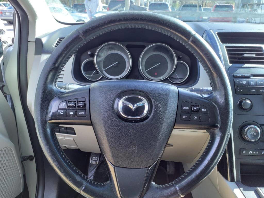 Used 2011 MAZDA CX-9 Touring image 18