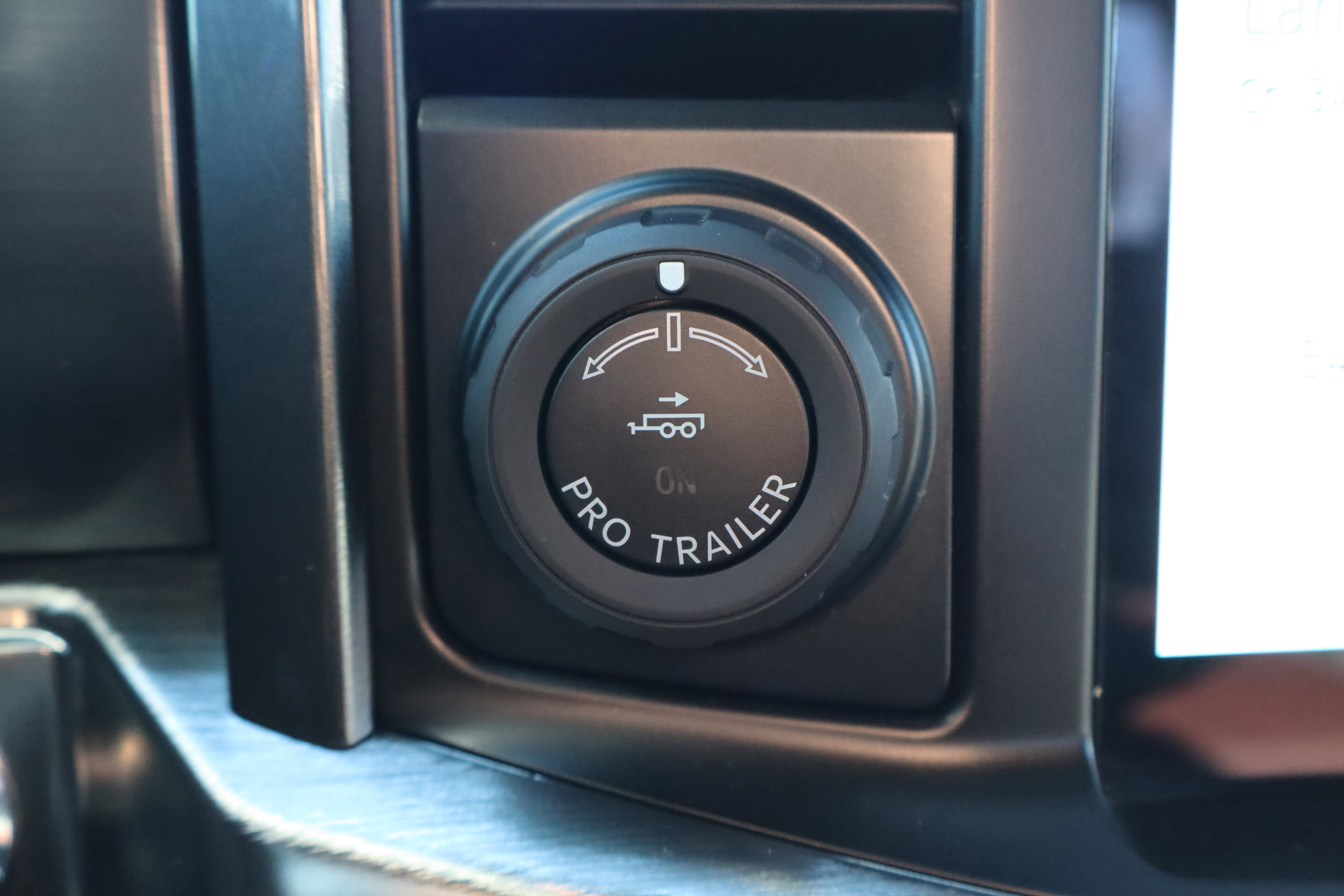 Used 2023 Ford F150 Lariat w/ Max Trailer Tow Package image 24