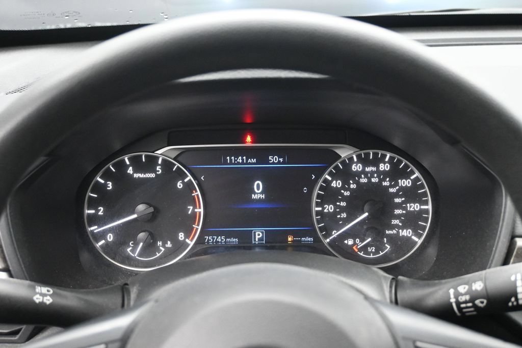 Used 2023 Nissan Altima 2.5 SV FWD image 13