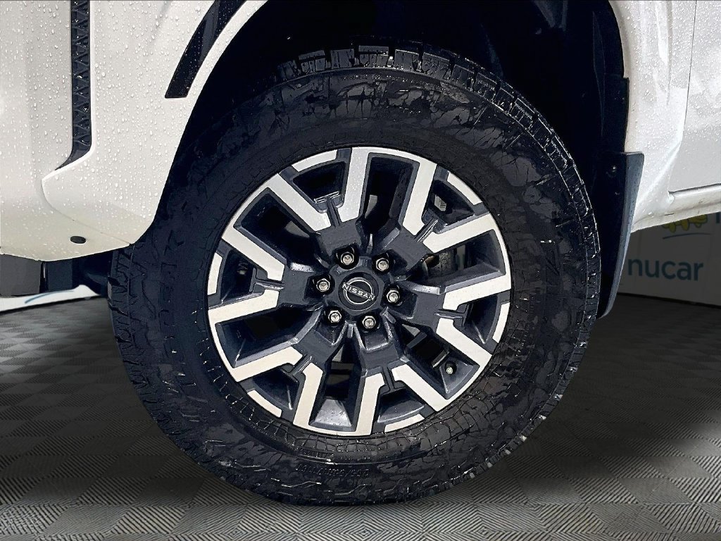Used 2024 Nissan Frontier SL w/ Technology Package AWD/4WD image 29