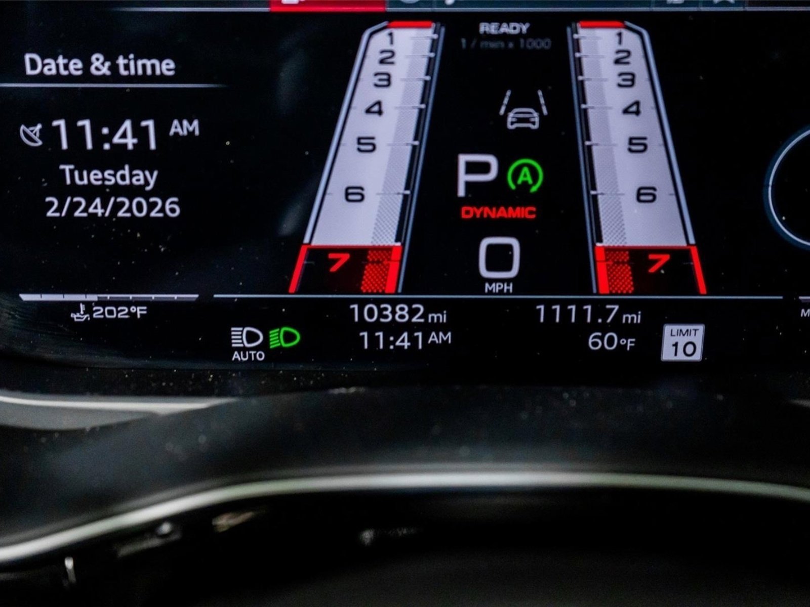 Used 2025 Audi RS Q8 performance image 44