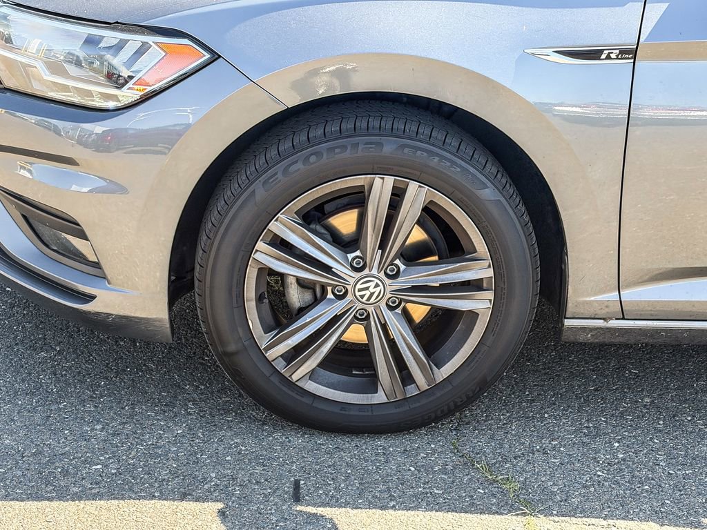 Used 2019 Volkswagen Jetta R-Line w/ R-Line Cold Weather Package image 7