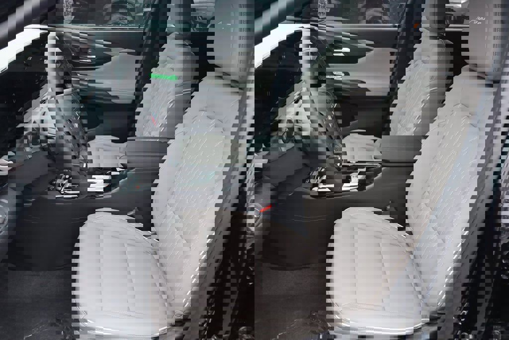 New 2026 Buick Envista Avenir image 10