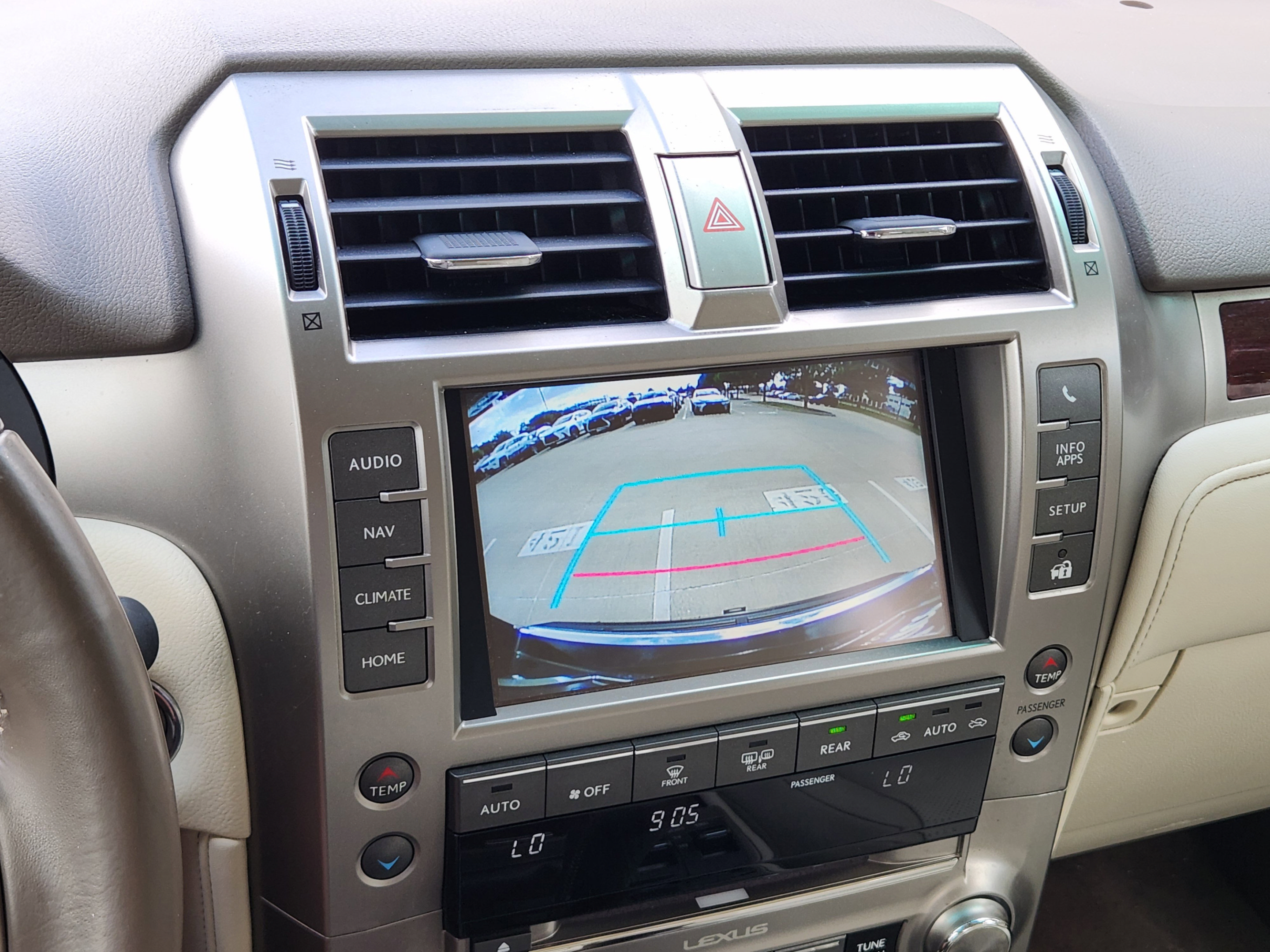 Used 2017 Lexus GX 460 Premium AWD/4WD image 26