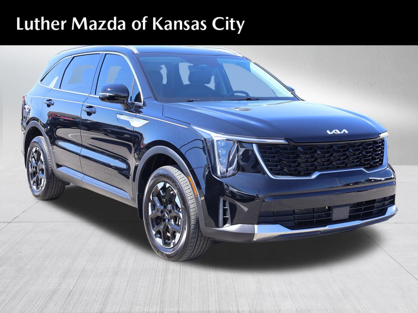 Used 2026 Kia Sorento S AWD/4WD image 1