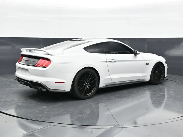 Used 2018 Ford Mustang GT Premium w/ Equipment Group 401A RWD image 2