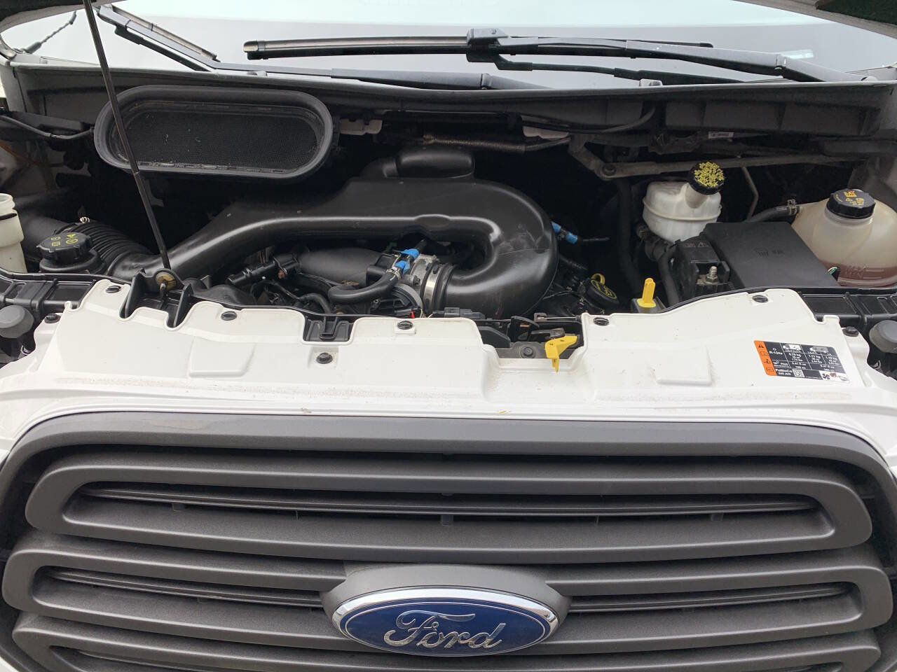 Used 2016 Ford Transit 150 130 Low Roof RWD image 18