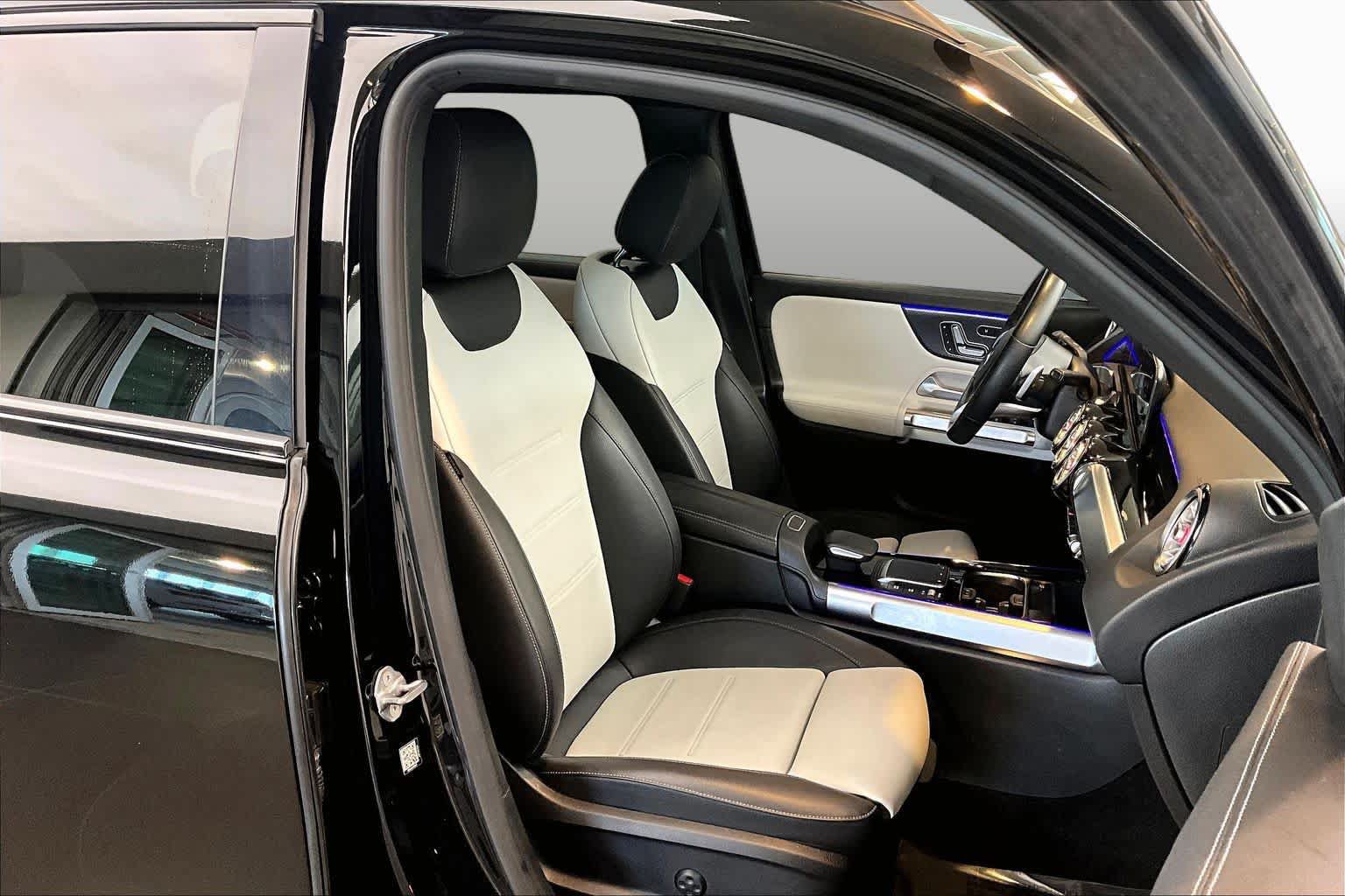 Used 2021 Mercedes-Benz GLB 250 image 9