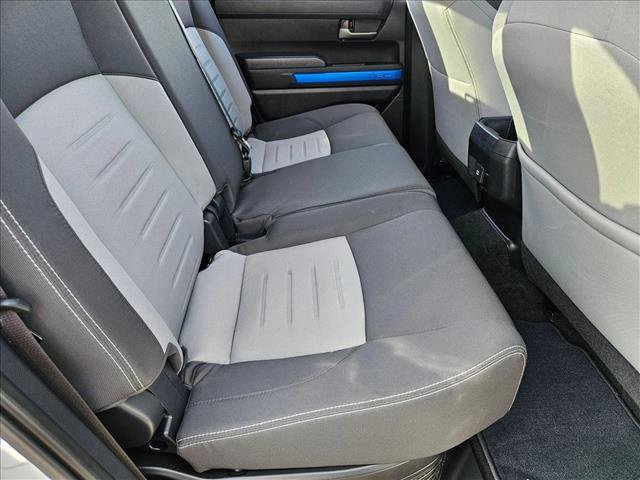 Used 2025 Toyota Tacoma TRD Sport AWD/4WD image 17