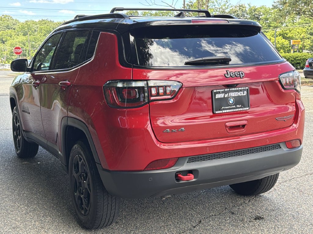 Used 2023 Jeep Compass Trailhawk w/ Sun and Sound Group AWD/4WD image 15