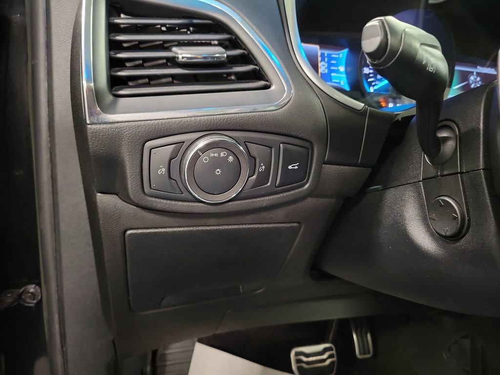 Used 2018 Ford Edge Sport w/ Equipment Group 401A image 22