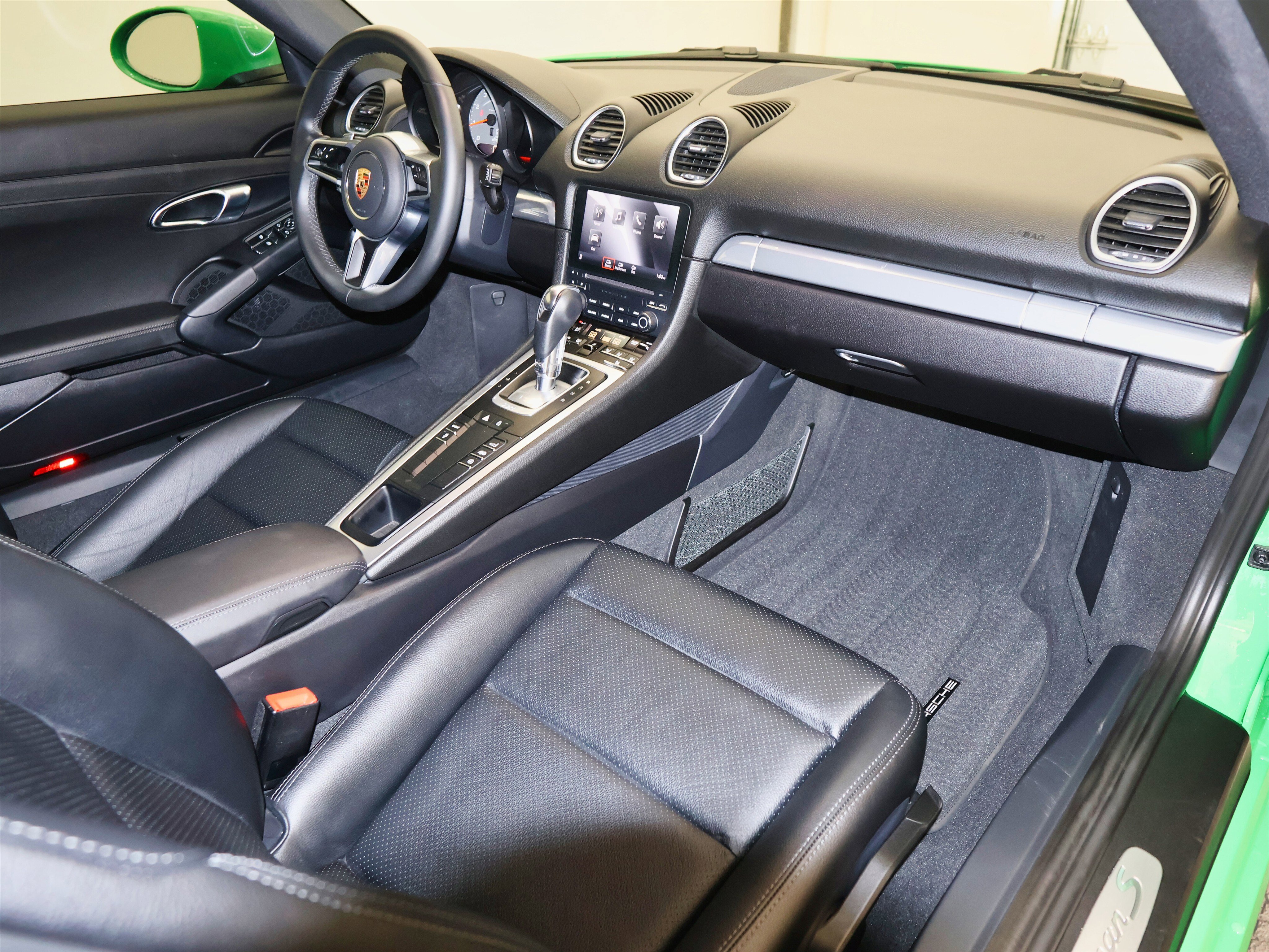 Used 2023 Porsche 718 Cayman S image 23