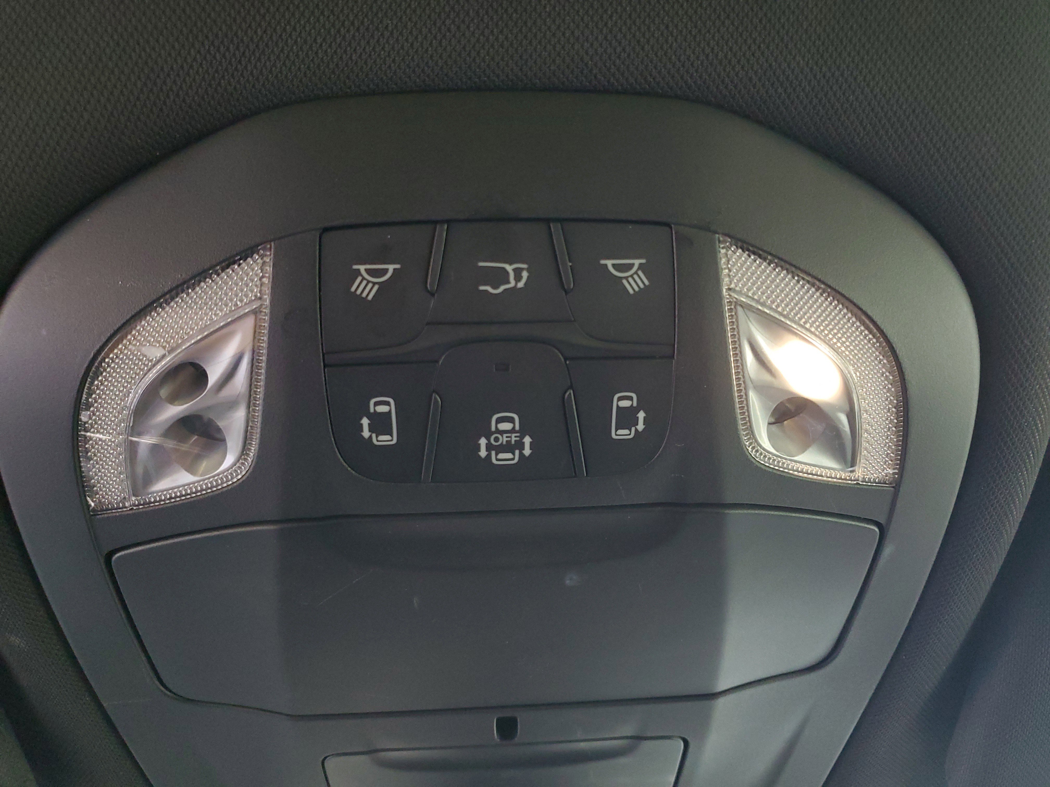 Used 2019 Chrysler Pacifica Touring Plus w/ S Appearance Package FWD image 20