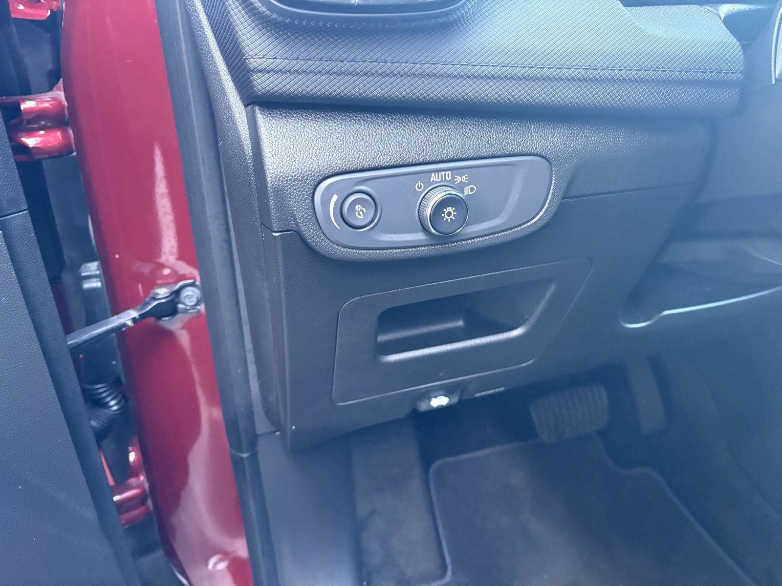 Certified 2024 Chevrolet TrailBlazer LS w/ LS Convenience Package AWD/4WD image 20