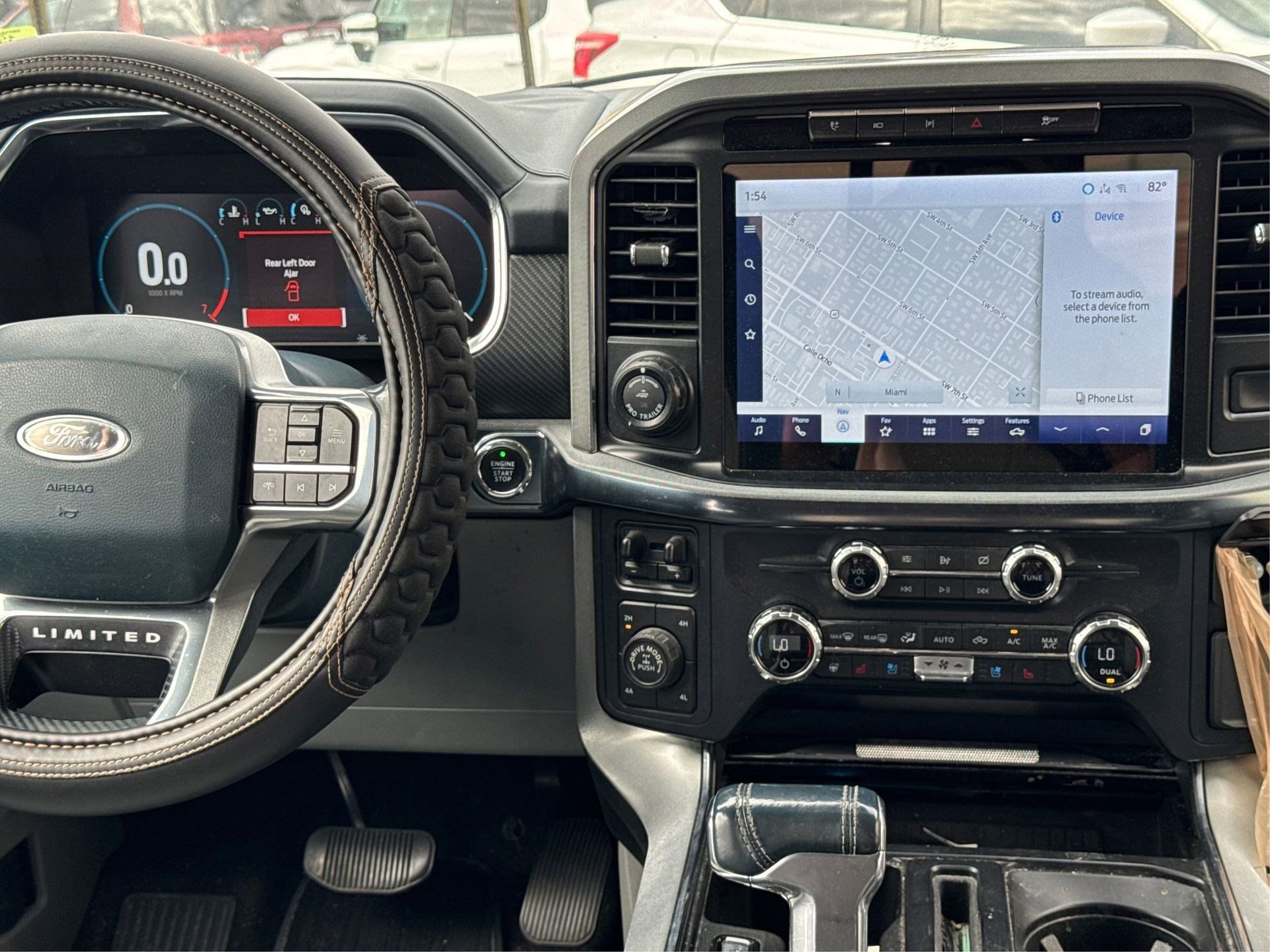 Used 2021 Ford F150 Limited image 21