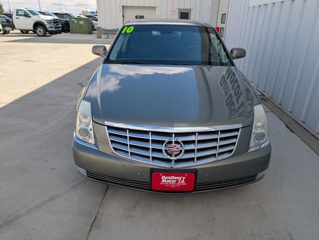 Used 2010 Cadillac DTS Luxury image 32