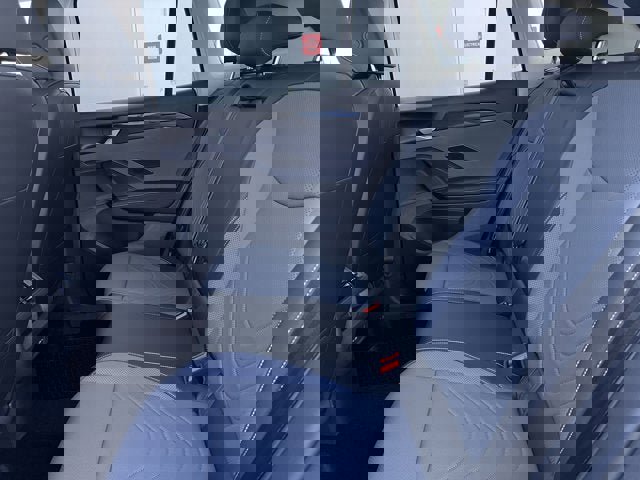 New 2026 Volkswagen Tiguan SE image 26