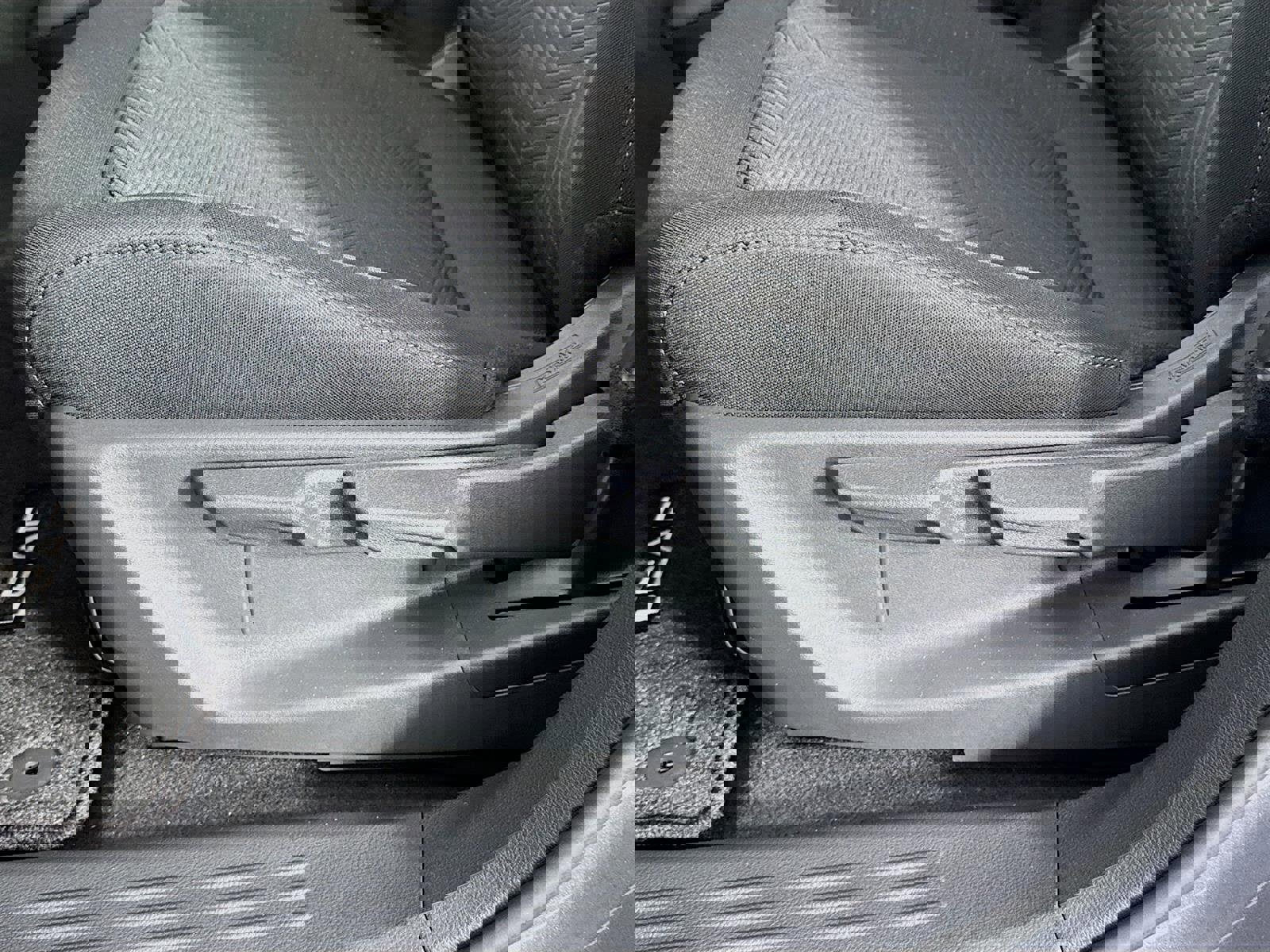 New 2026 Nissan Leaf w/ Floor Mat Package (S+) image 19