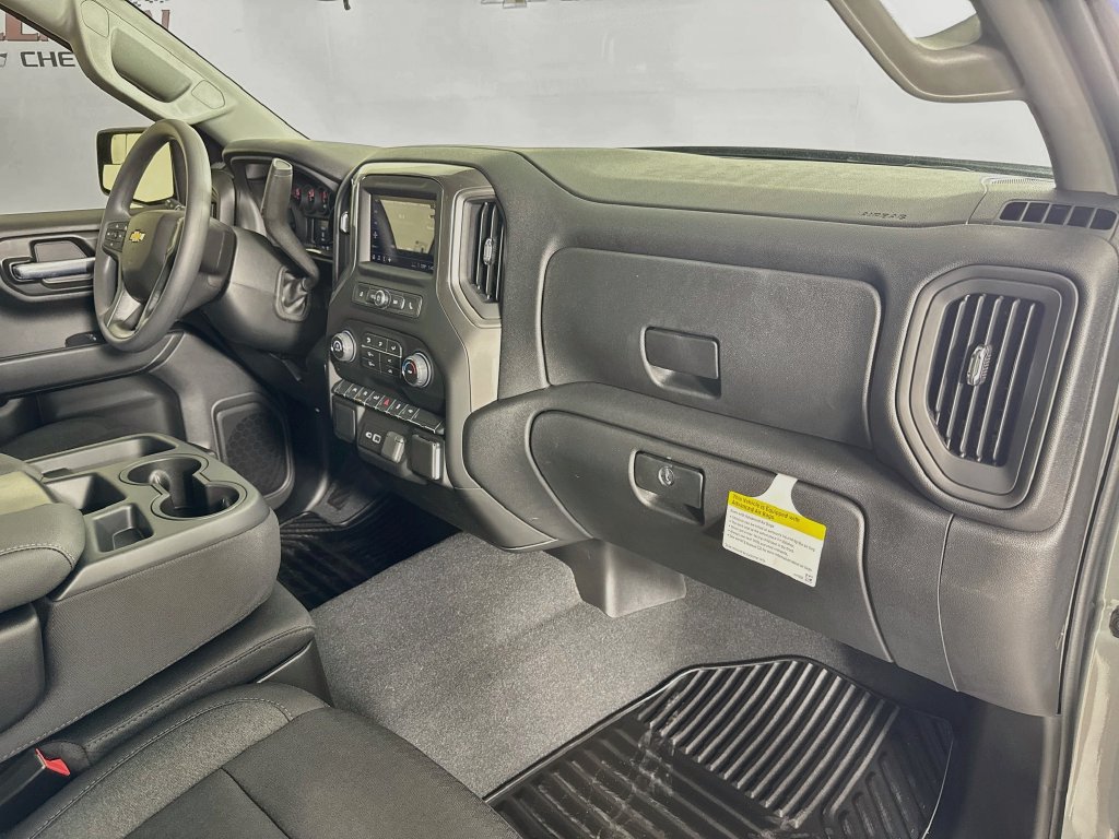 New 2026 Chevrolet Silverado 1500 Custom RWD image 29