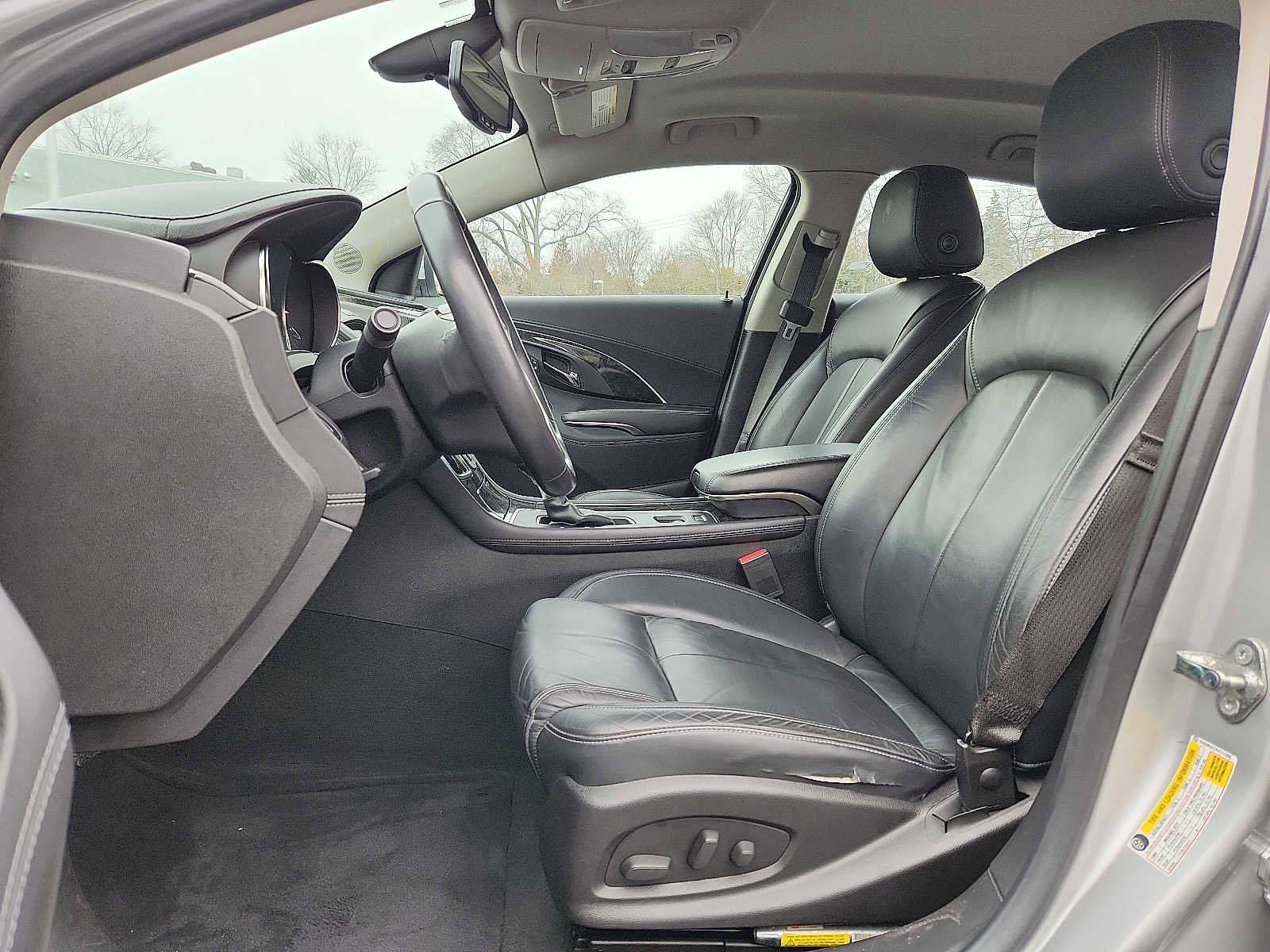 Used 2015 Buick LaCrosse Leather image 13