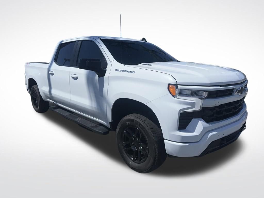 Used 2023 Chevrolet Silverado 1500 RST AWD/4WD image 2