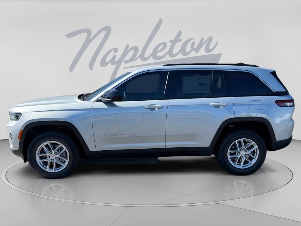 New 2026 Jeep Grand Cherokee Laredo X AWD/4WD image 6