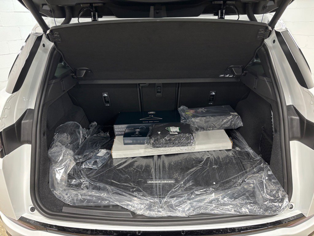 New 2026 Land Rover Range Rover Evoque S image 41