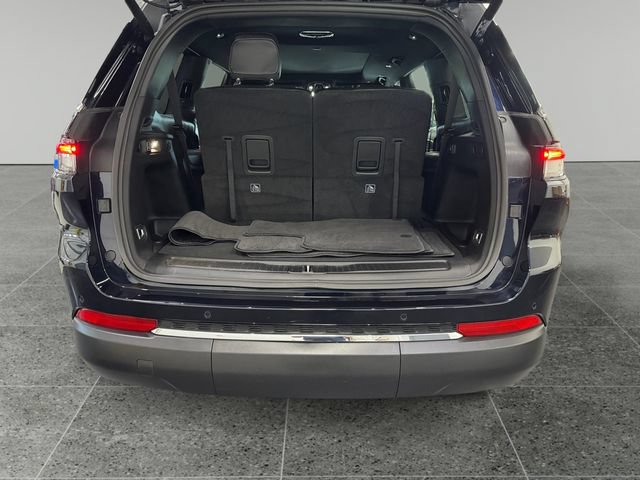 Used 2024 Jeep Grand Cherokee L Limited w/ Luxury Tech Group II AWD/4WD image 16