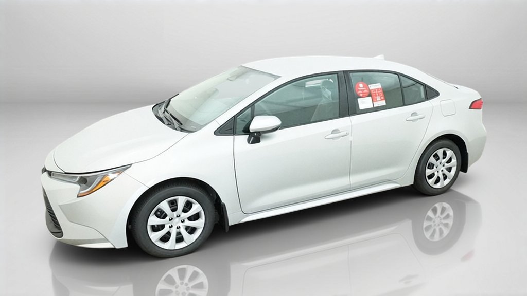 New 2027 Toyota Corolla LE FWD image 17