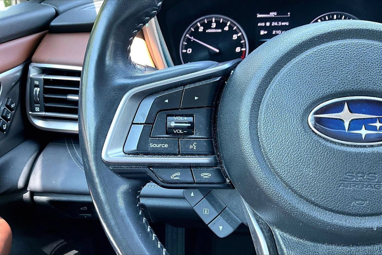 Used 2021 Subaru Outback Touring AWD/4WD image 29