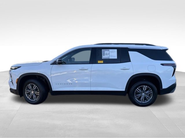 Certified 2026 Chevrolet Traverse LT w/ Driver Confidence Package FWD image 2
