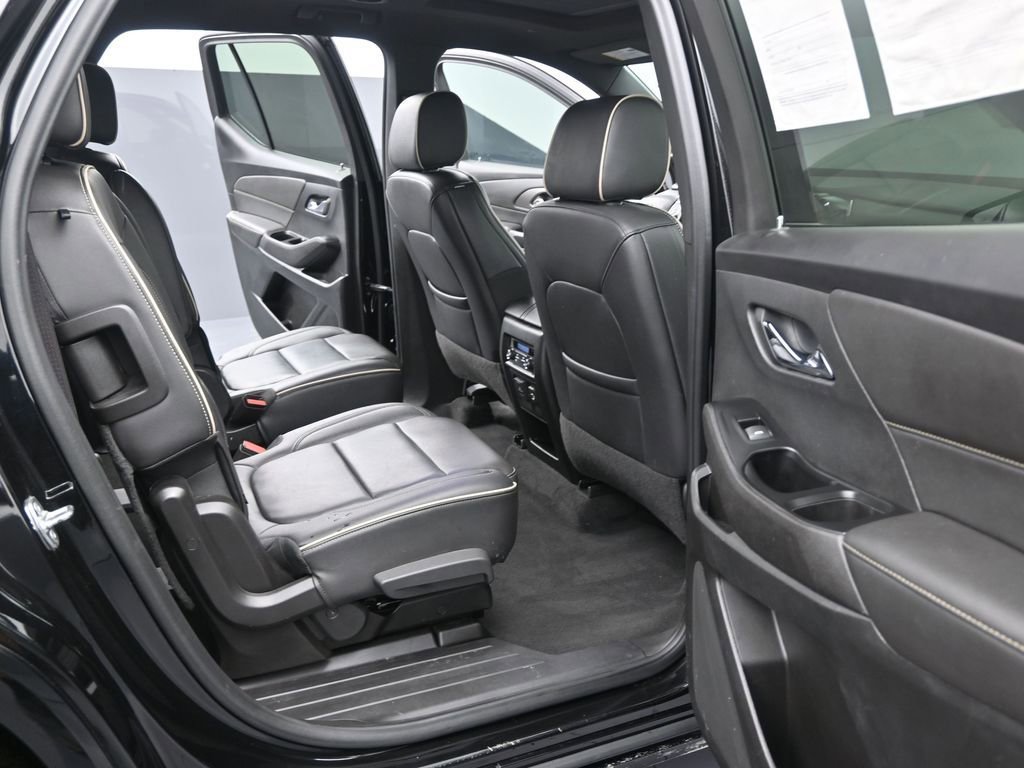Used 2023 Chevrolet Traverse Premier w/ Redline Edition image 19
