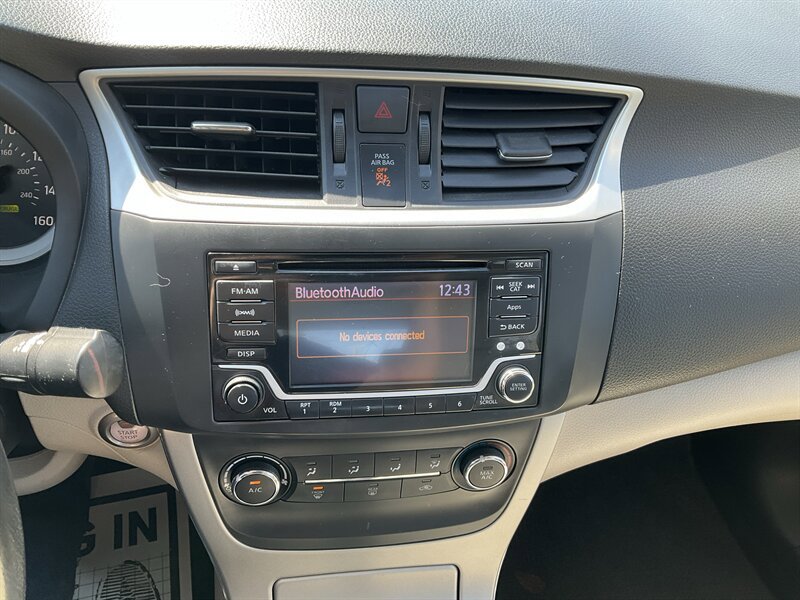 Used 2015 Nissan Sentra SV w/ Style Package FWD image 28