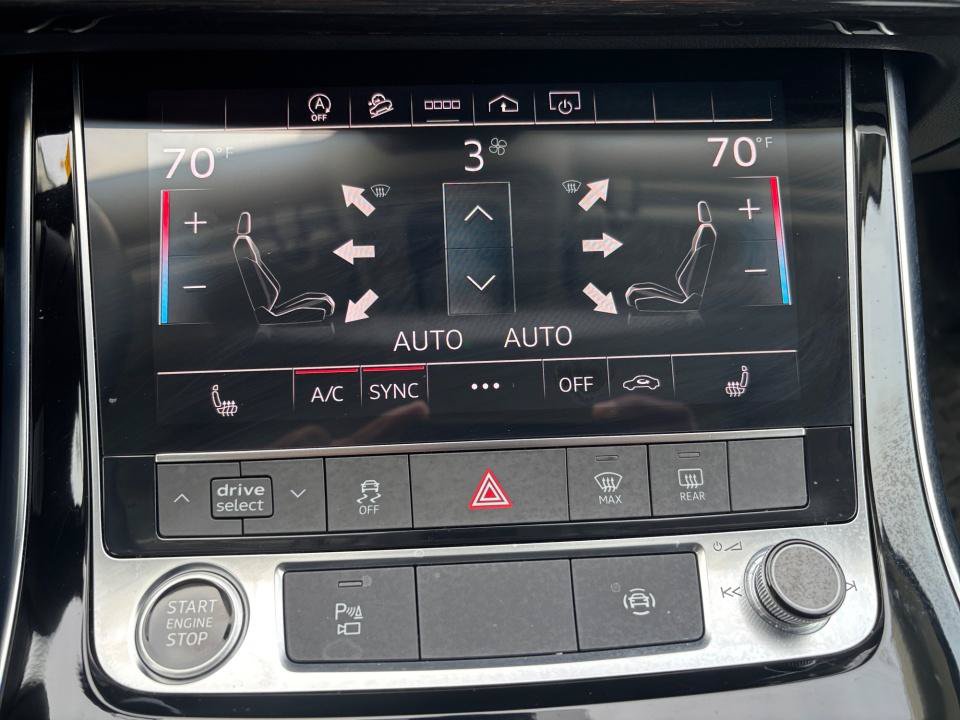Used 2023 Audi Q7 3.0T Premium Plus w/ Premium Plus Package AWD/4WD image 18