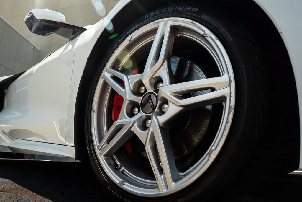 Used 2024 Chevrolet Corvette Stingray Coupe w/ Z51 Performance Package RWD image 9