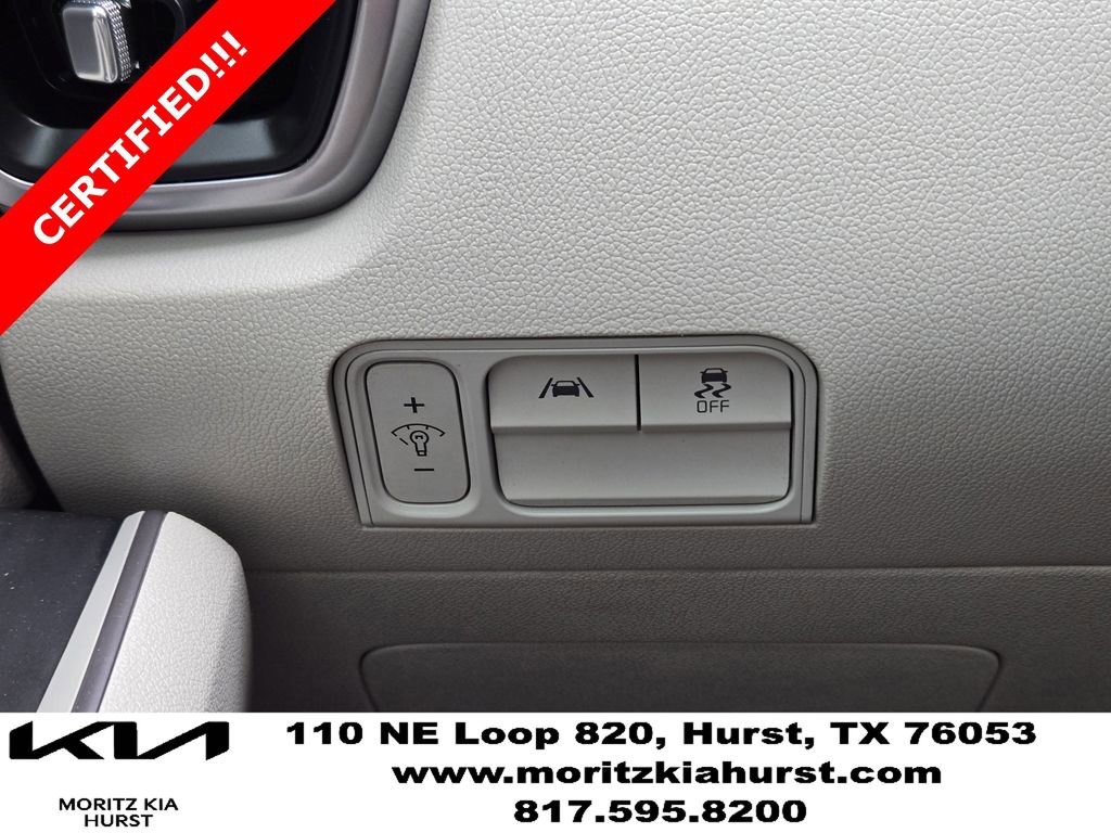 Certified 2023 Kia Sorento S image 24
