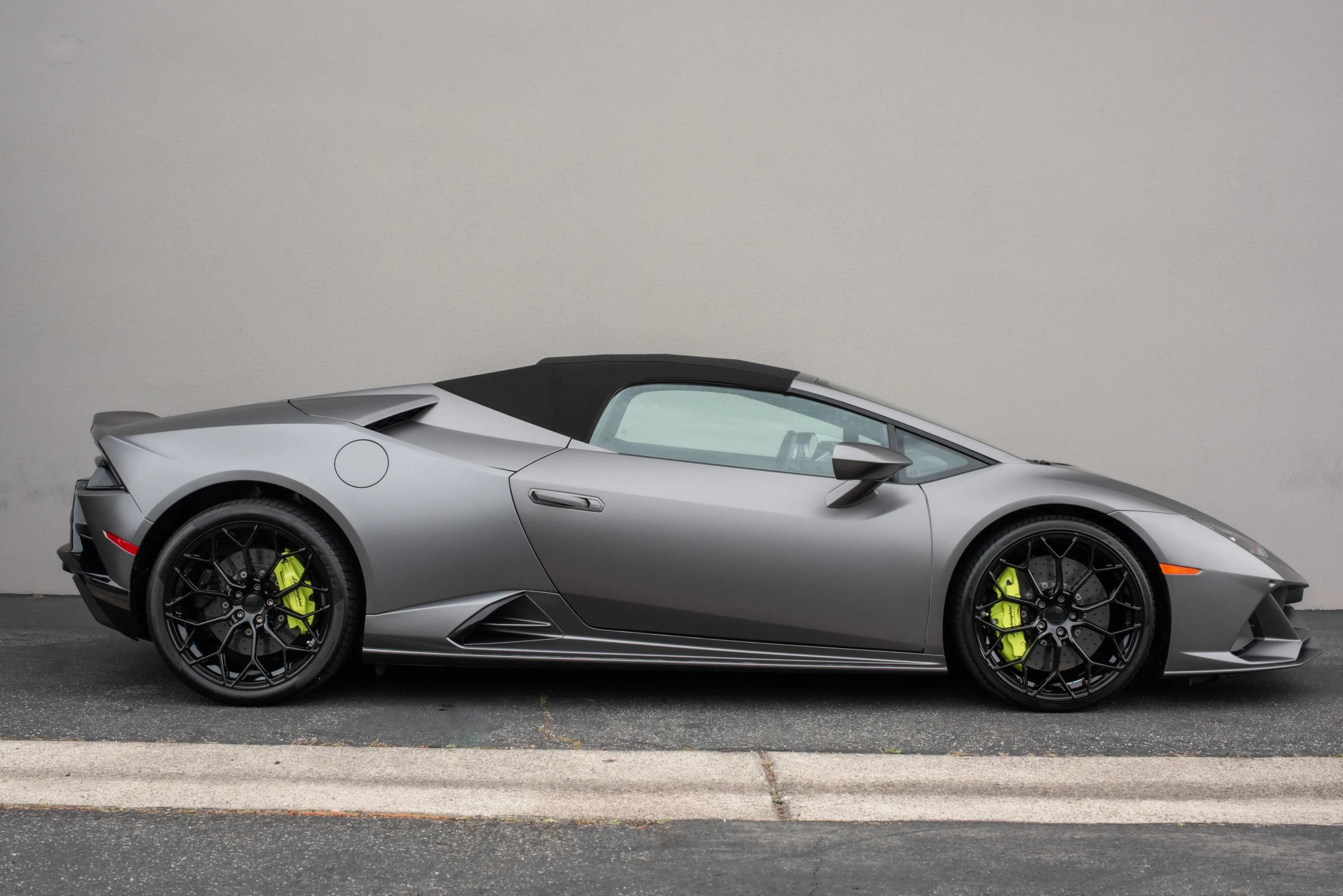 Used 2020 Lamborghini Huracan EVO AWD/4WD image 8