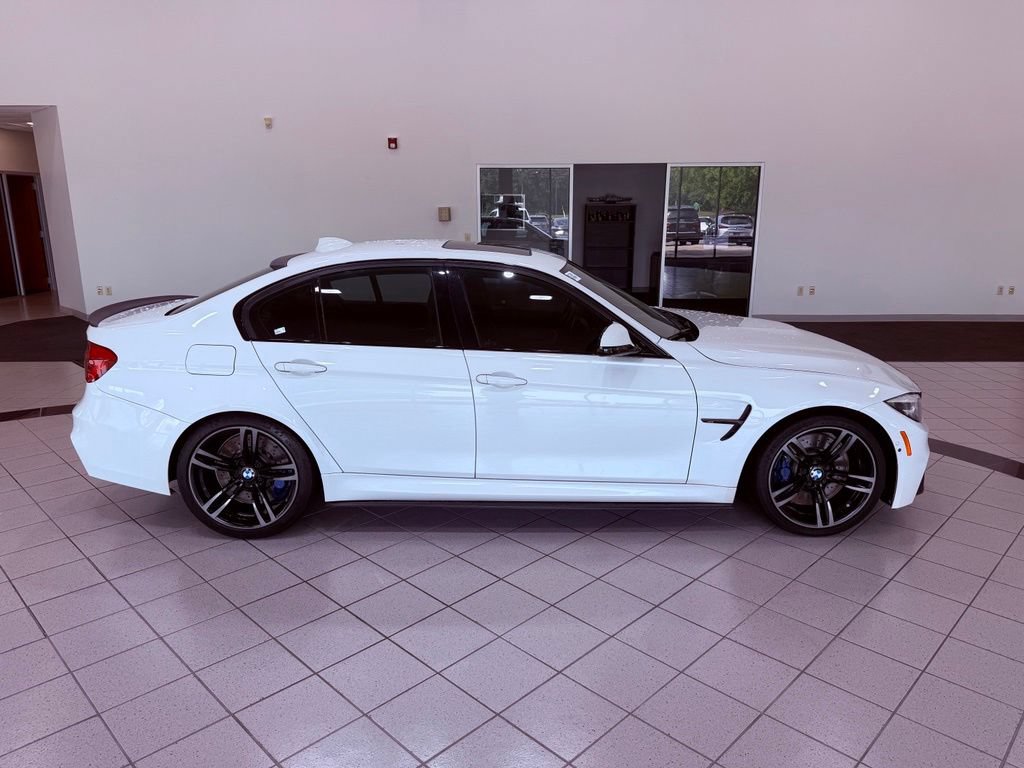Used 2018 BMW M3 RWD image 15