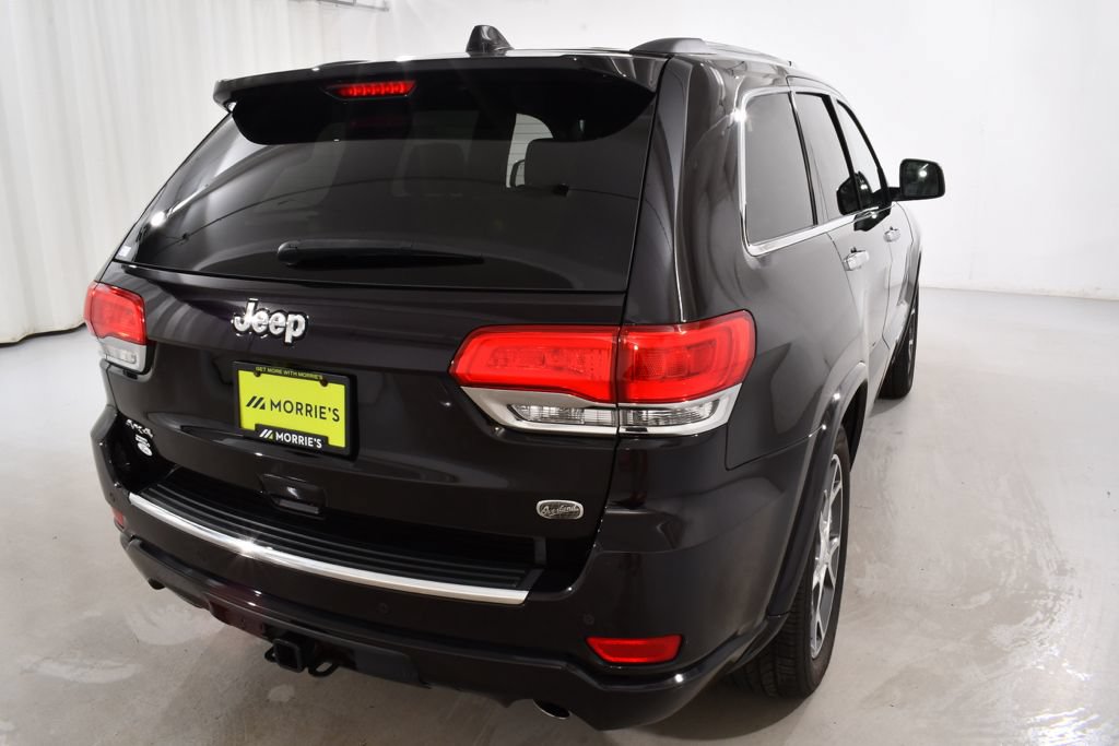 Used 2020 Jeep Grand Cherokee Overland AWD/4WD image 12