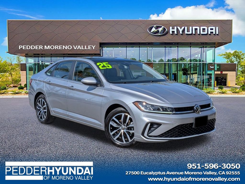 Used 2025 Volkswagen Jetta SE